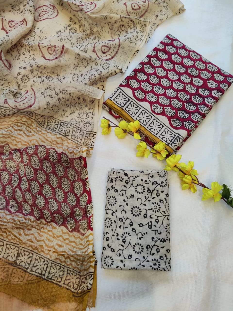 Block printed cotton suit with kota doriya duppta 
Top @ bottom *cotton*
Duptta  *kota doriya*