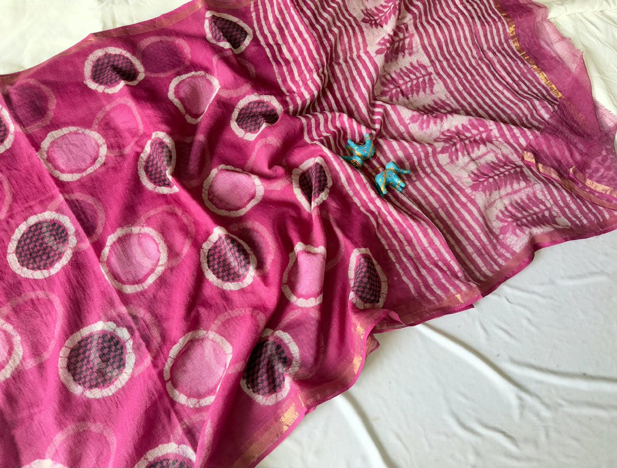 Summer special collection
Vanaspati ajark print

🥻🥻🥻🥻🥻🥻
 Kota saree new collection of Bagru print 
New collection Saree Kota Doriya .
Hand made 
Block print , Dabu print , Bagru print , vaspati print, ajark prijt
Saree length 5.5 mtr
Blouse.  80cm
Hand block printed