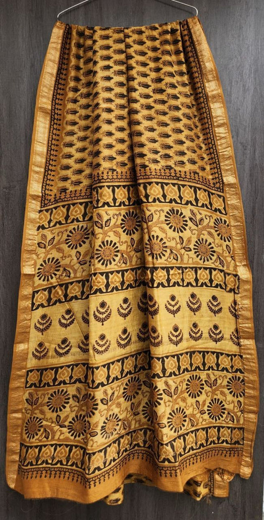 Benazir | Block printed with Maheshwari border