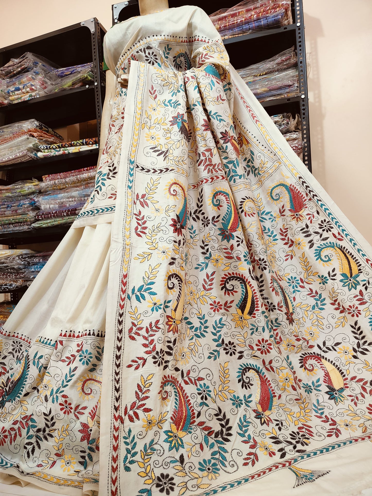 *EXCLUSIVE COLLECTION OF HAND KANTHA & GUJRATI STICH ON PREMIUM QUALITY PURE TUSSAR SILK*
WITH WORK BP
