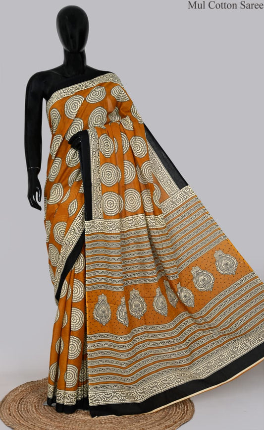 premium Traditional Mulmul CottonBeautiful Pure Soft Mulmul Cotton Sarees available*
Size: 6.30 mtr with blouse 