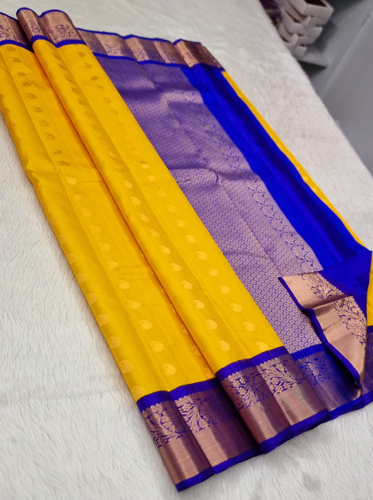 Ektha | pure silk kanjivarams