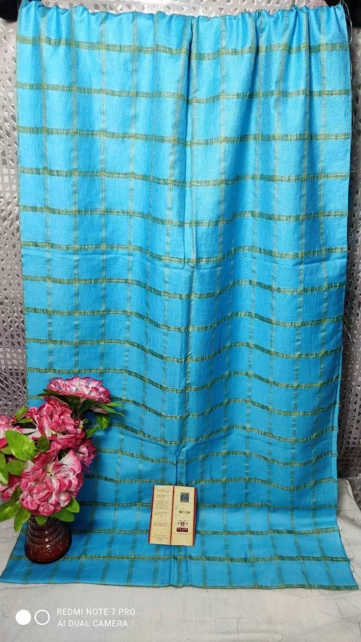 Pure katan silk weaving
Box check saree size 5.50 mtr
Running blouse size 1 mtrb