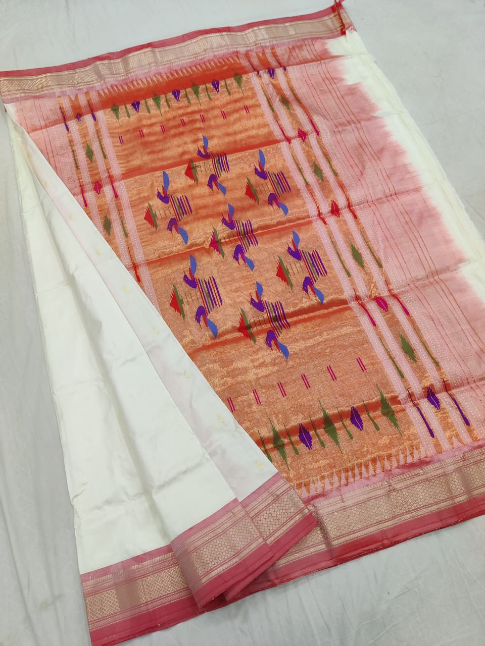 Phourali | Pure silk handloom Paithani Saree