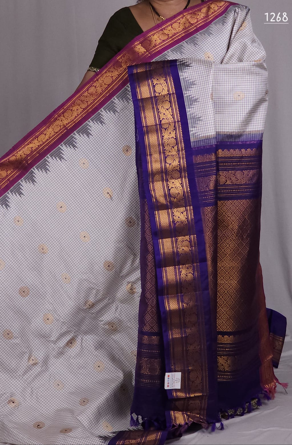 Golaanee | Pure Pattu Gadwal Sarees