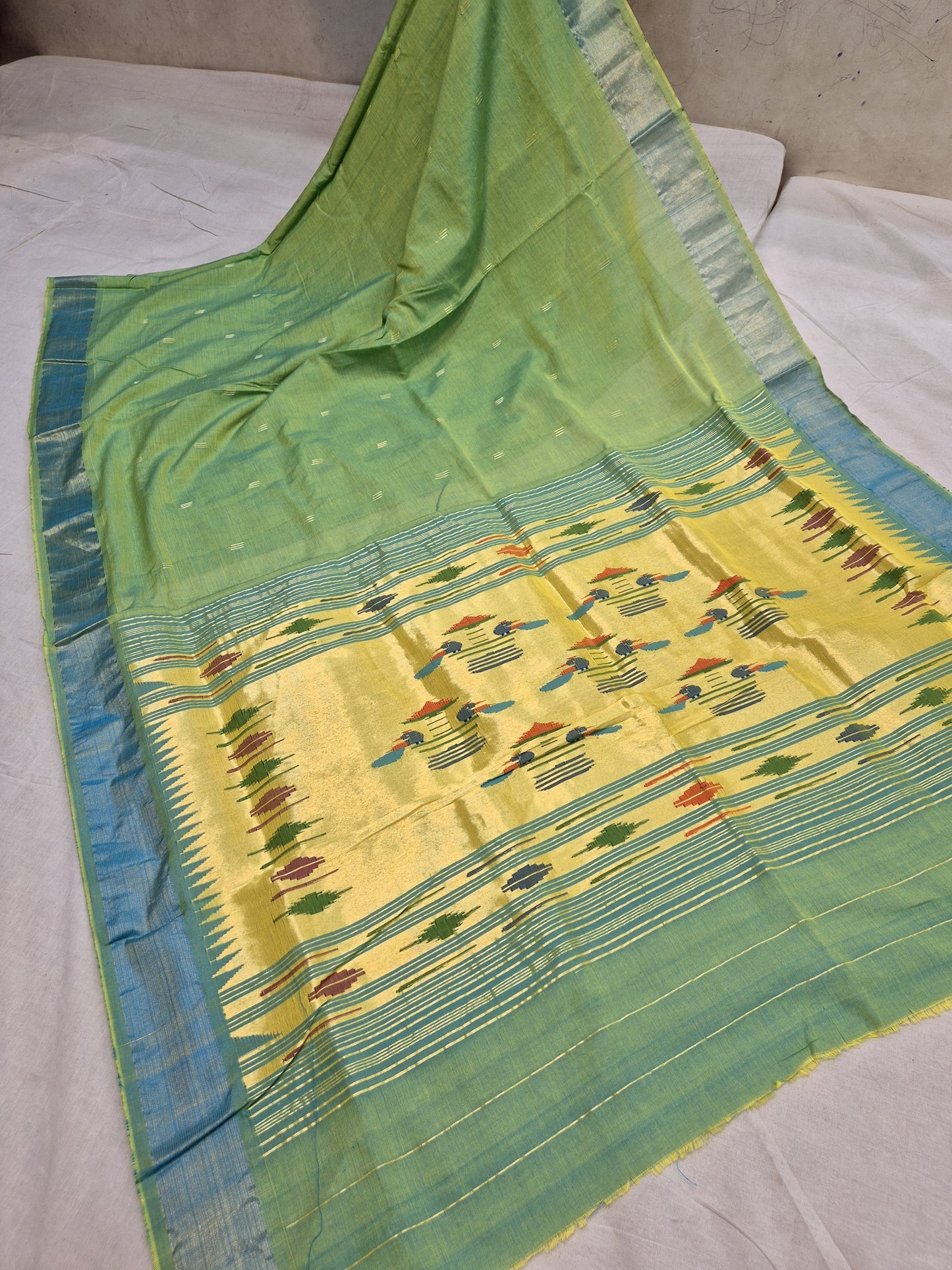 Kritika | Cotton Handloom Paithani Saree