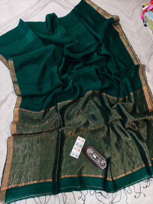 Plain Matka silk saree with zari borders