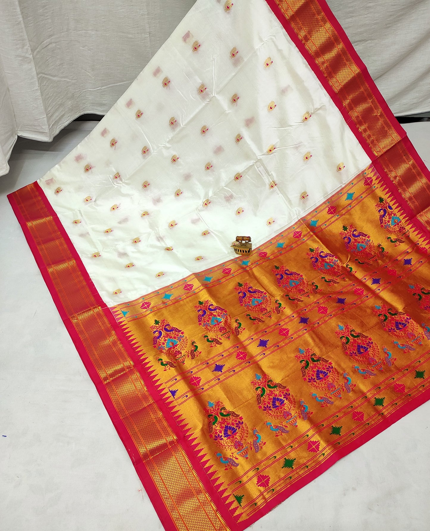 Hina | Powerloom Kadiyal Paithani Silk Saree