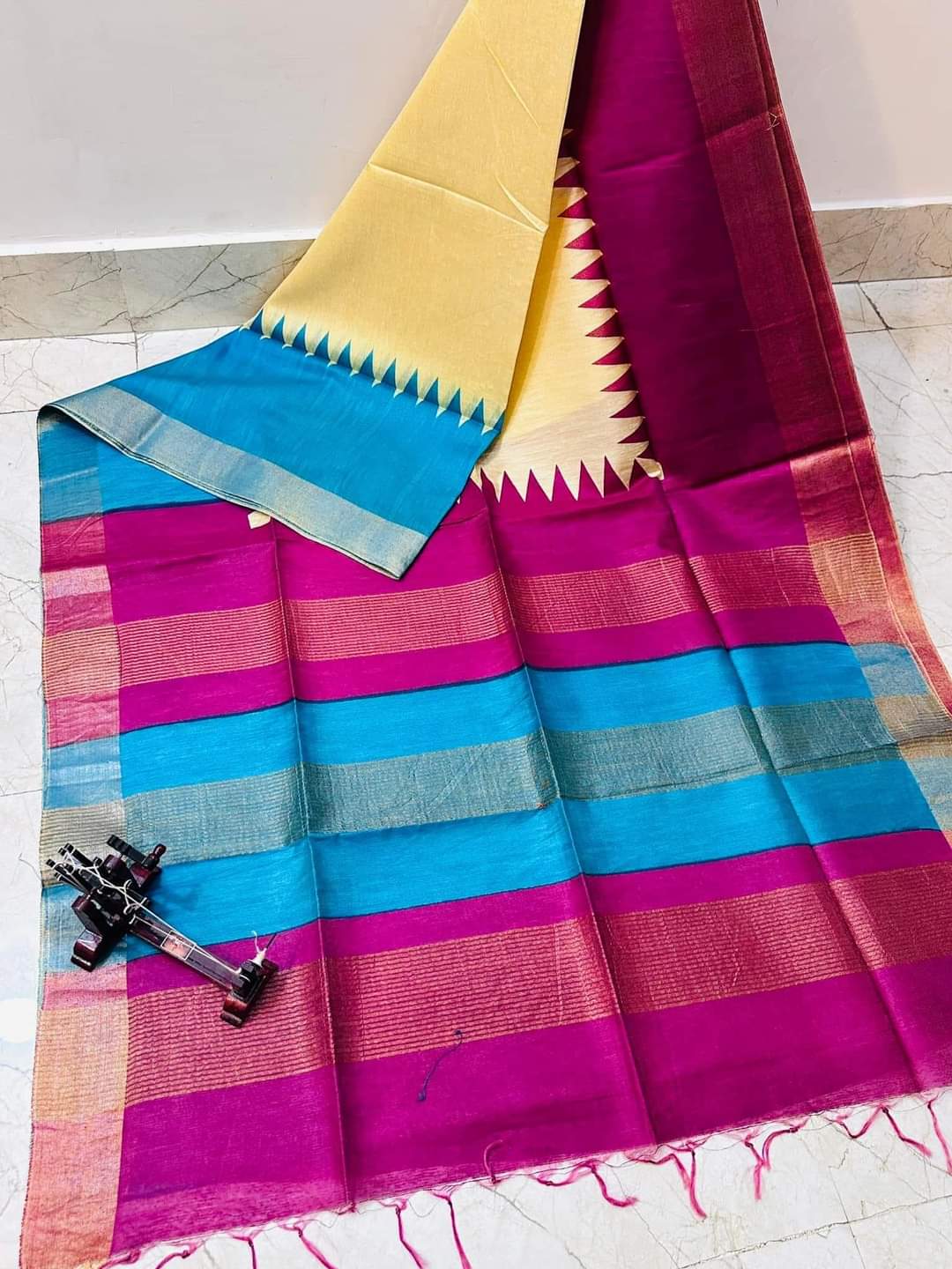 Kashvi | JAYSHREE SILK SAREE WITH BEAUTIFUL SCREEN PRINT