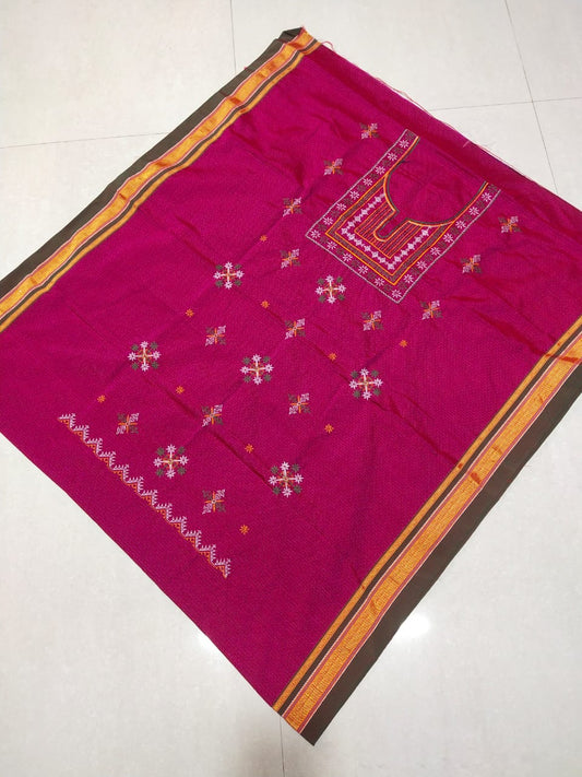 Jhansi | Kasuti Pattern on khun Fabric in fuchsia Color