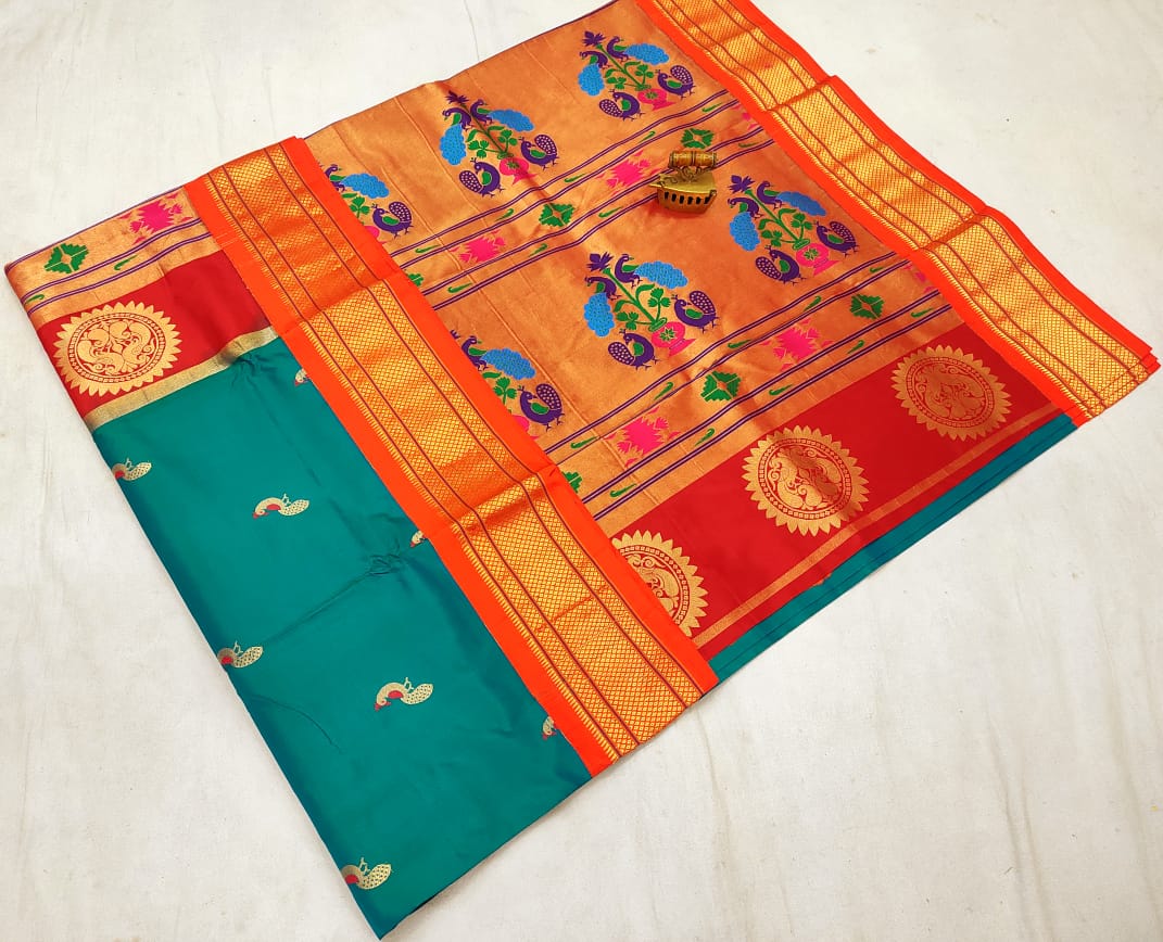 Akira | Powerloom Kadiyal Paithani Silk Saree