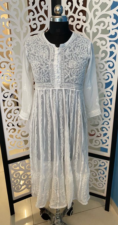 Kalidaar chikankari kurta