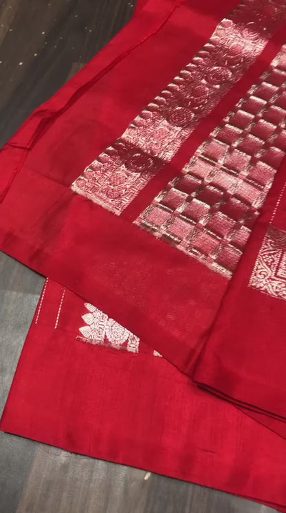Vina | venkatagiri pattu sarees