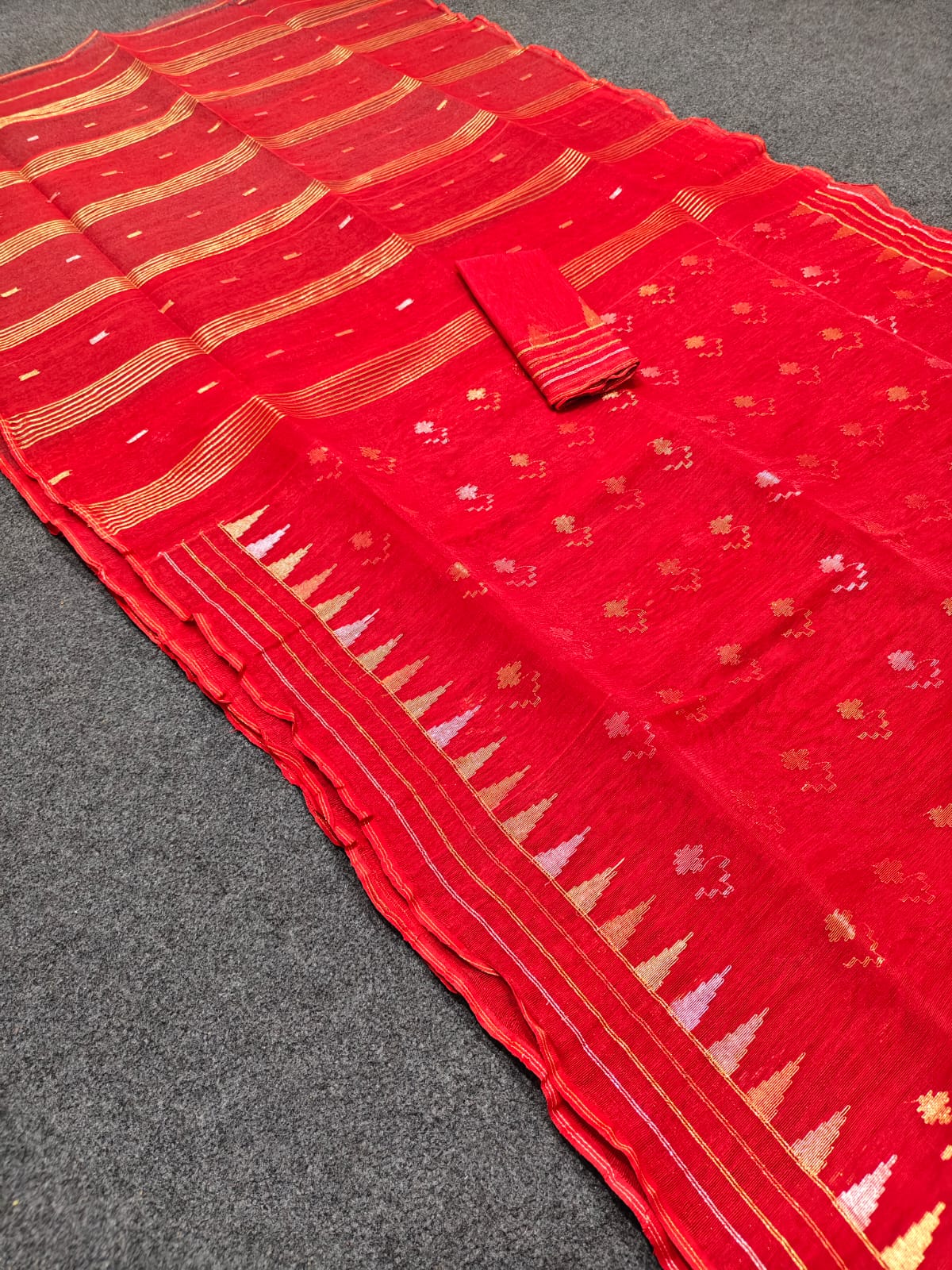 Jamini | half silk Jamdani