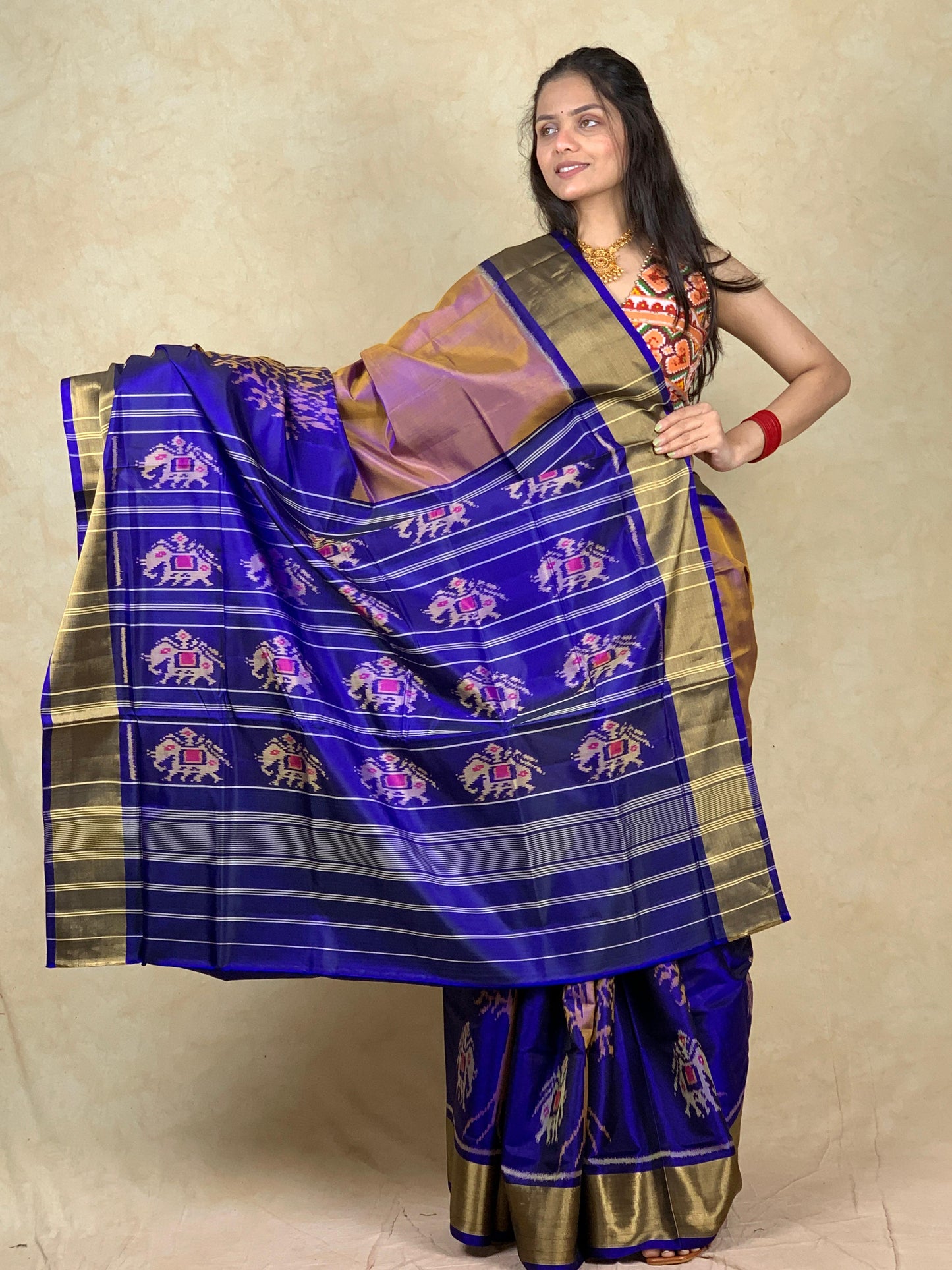 Purvi | Single Ikat Patola saree