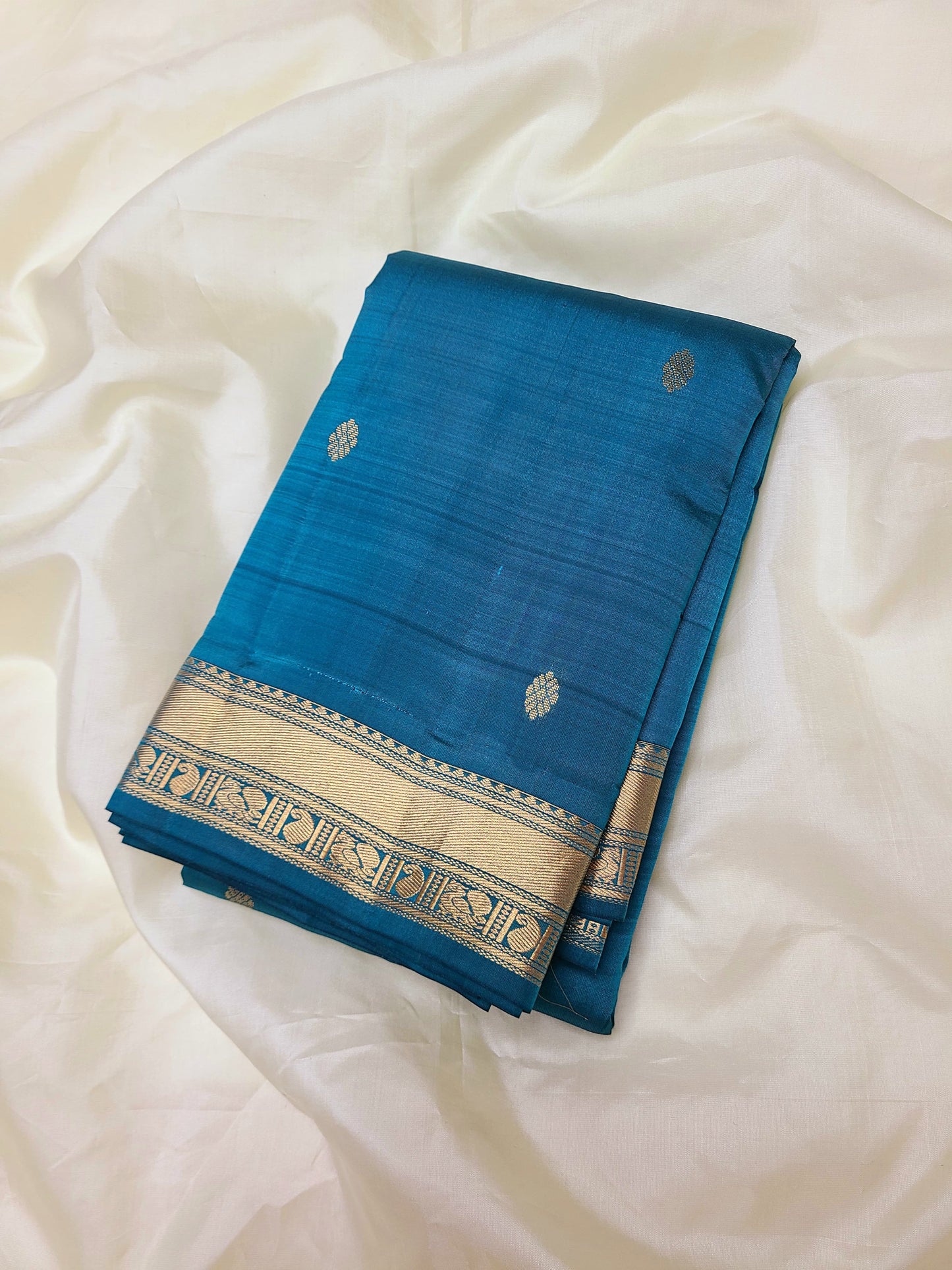 Kini | kanjeevaram saree
