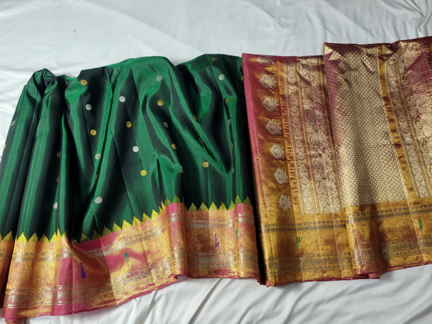 Gunjit | Gadwal Saree