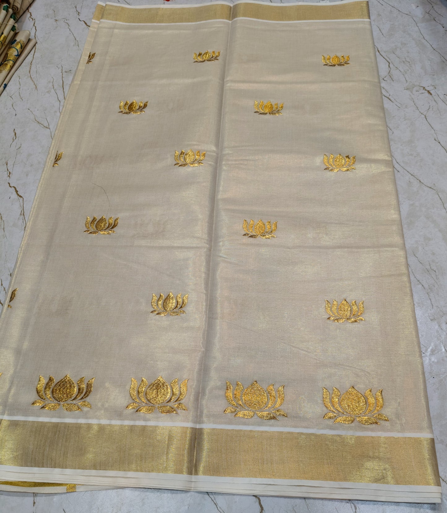 Kili | Cotton kasavu saree