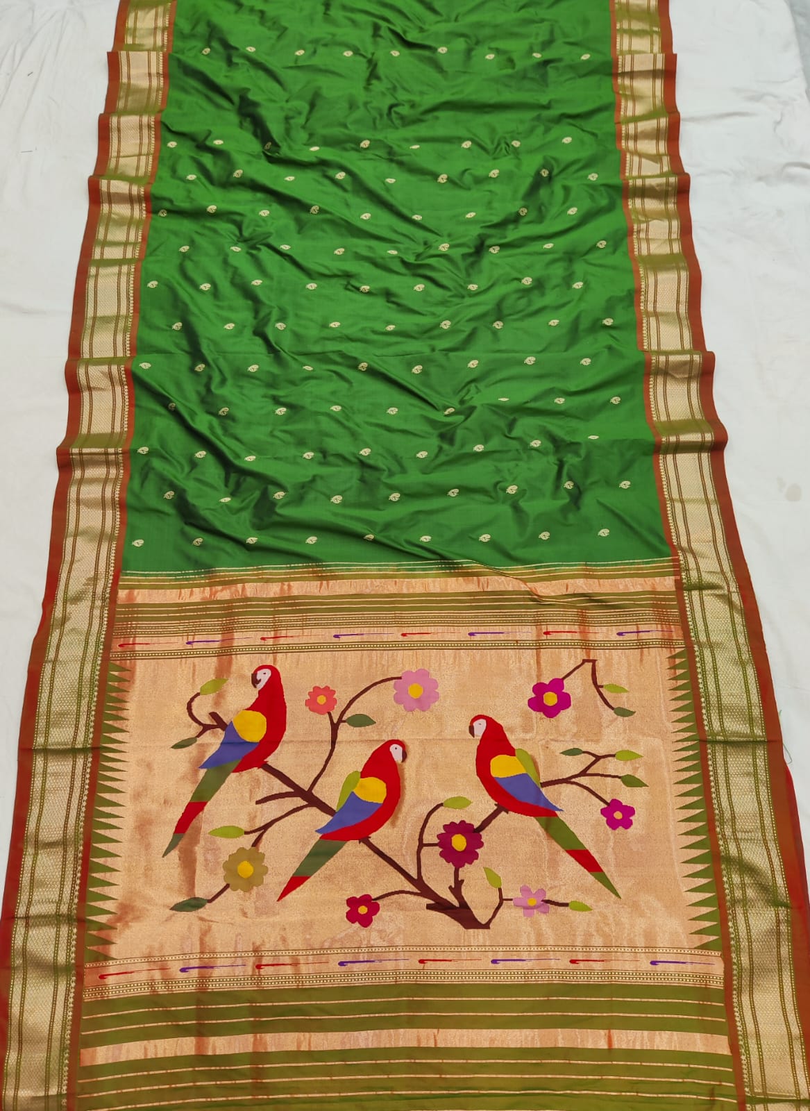 Pahal | Pure Silk Handloom Paithani
