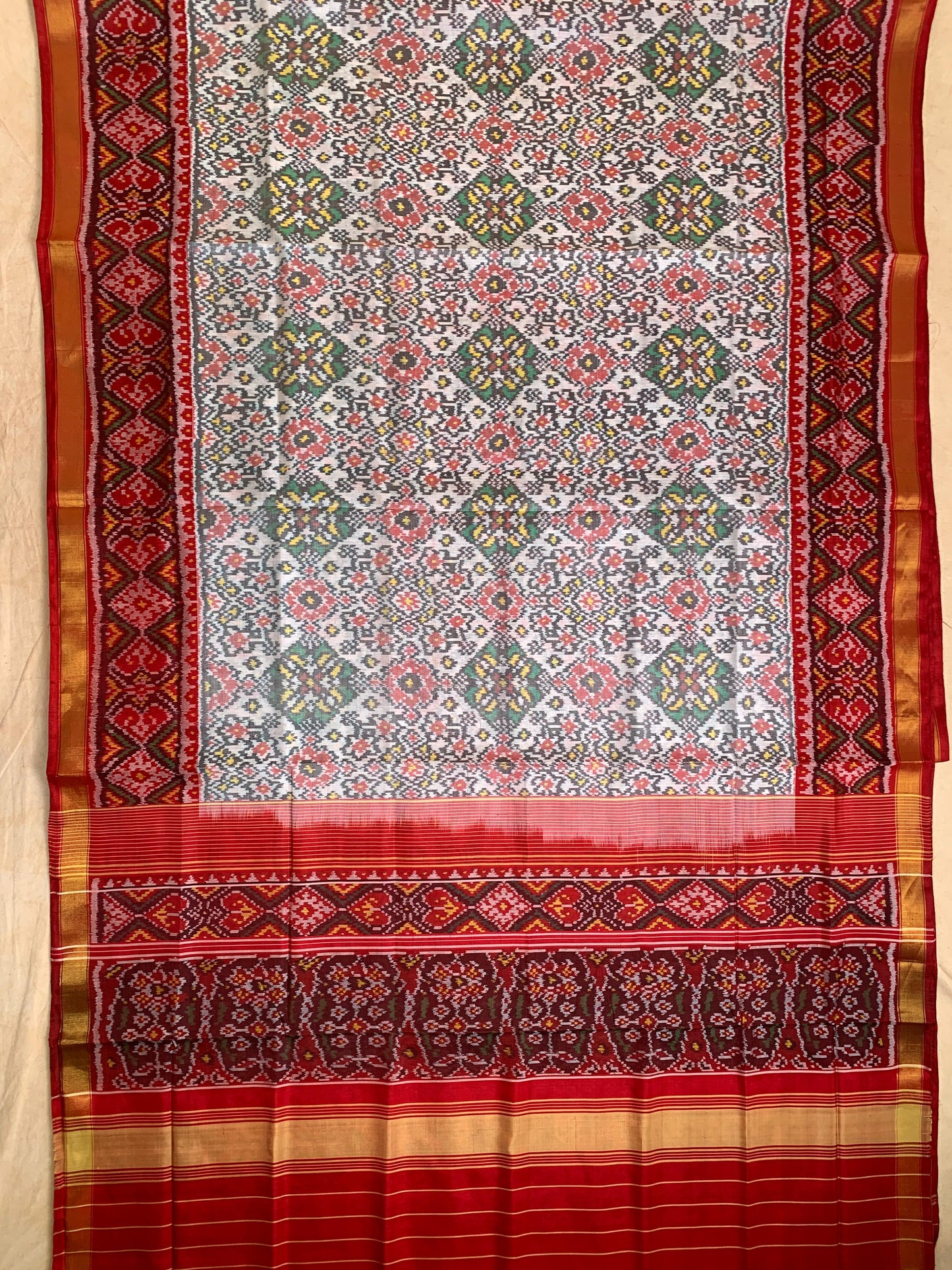 Alisha | Single Ikat Patola saree