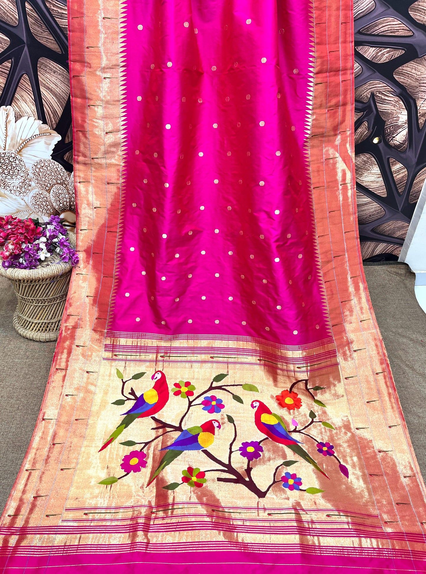 Krita | Teen muniya brocade paithani
