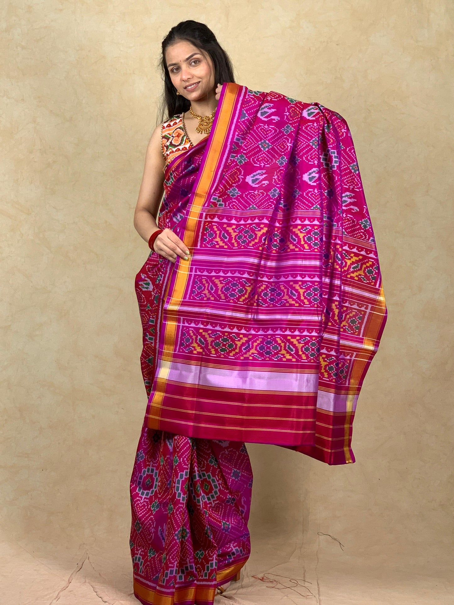 Eshika | Single Ikat Patola saree
