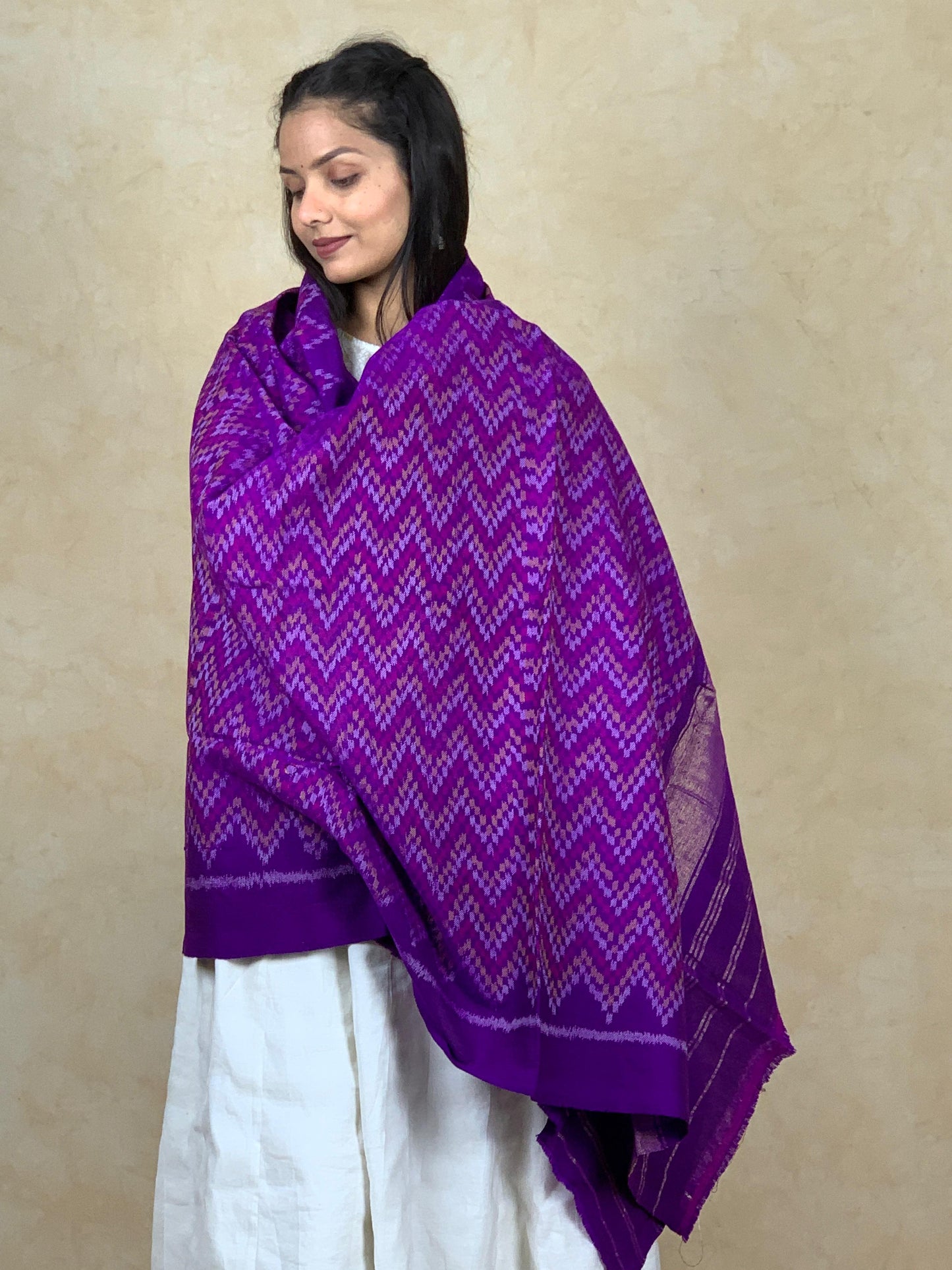 Rakhi | patola shawl