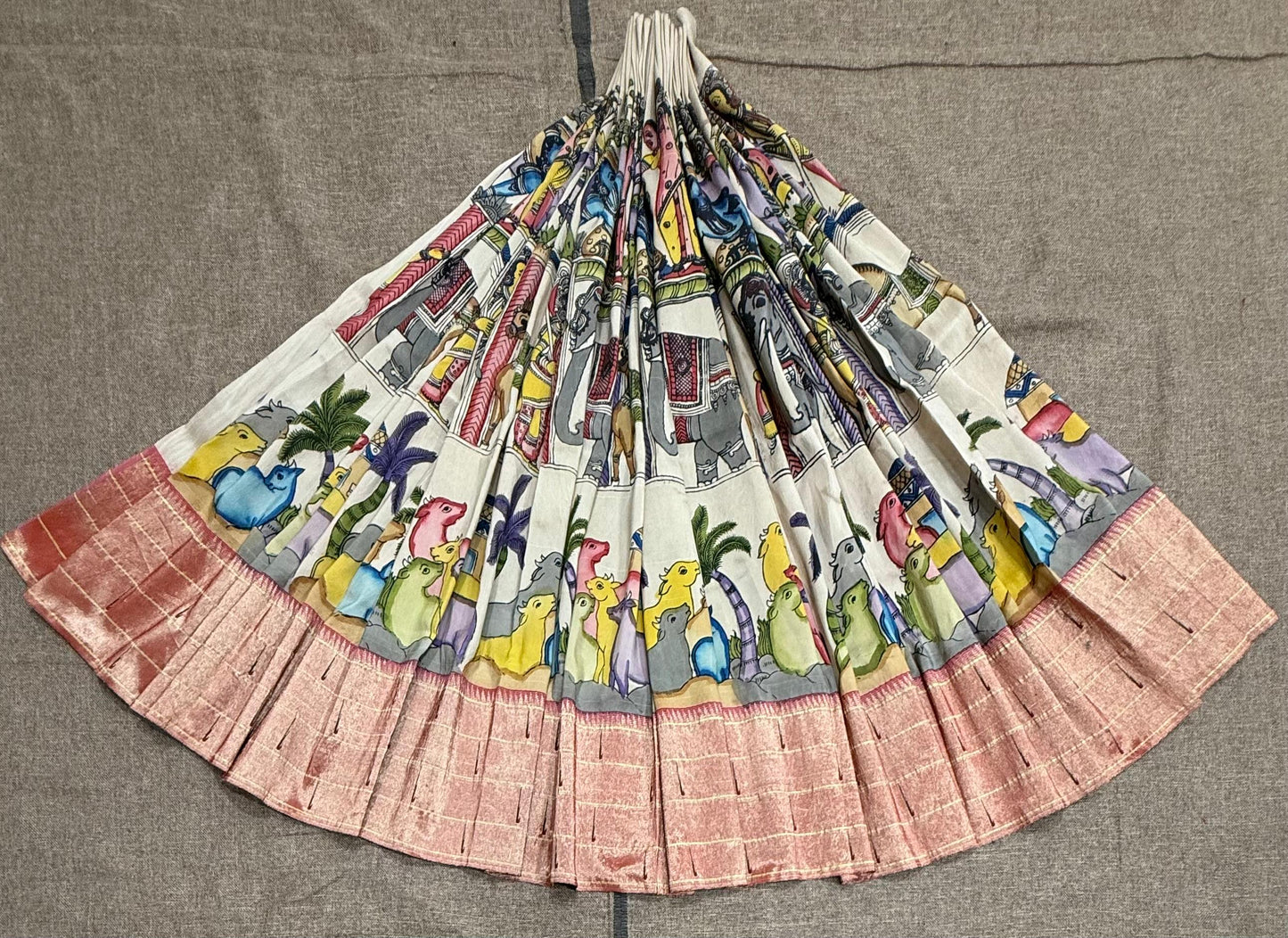 Vasili | kalamkari on teen muniya paithani