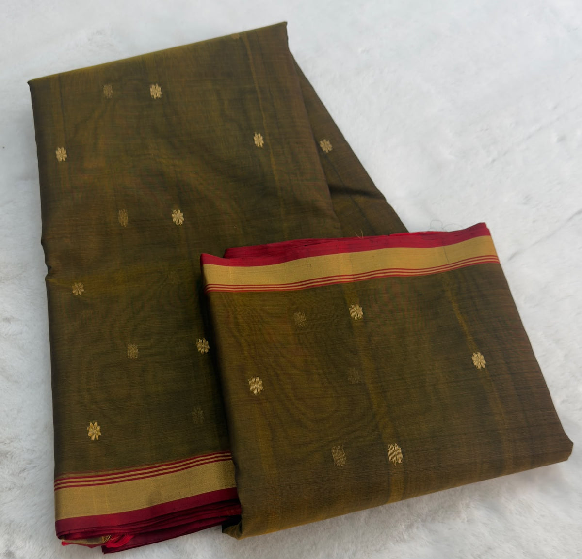 Charmis | Chanderi saree
