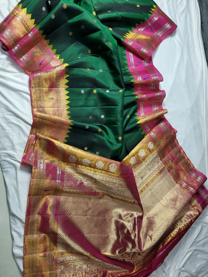 Gunjit | Gadwal Saree