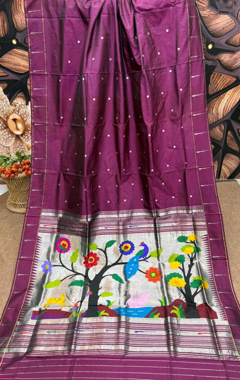 Panthi | Ek Muniya Paithani Saree