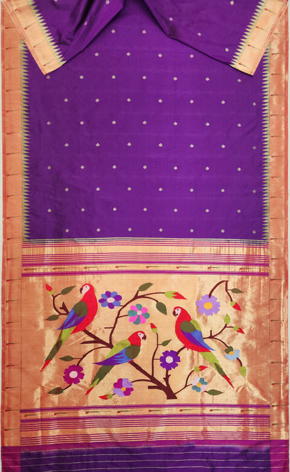 Pankti | Ek Muniya Paithani Saree