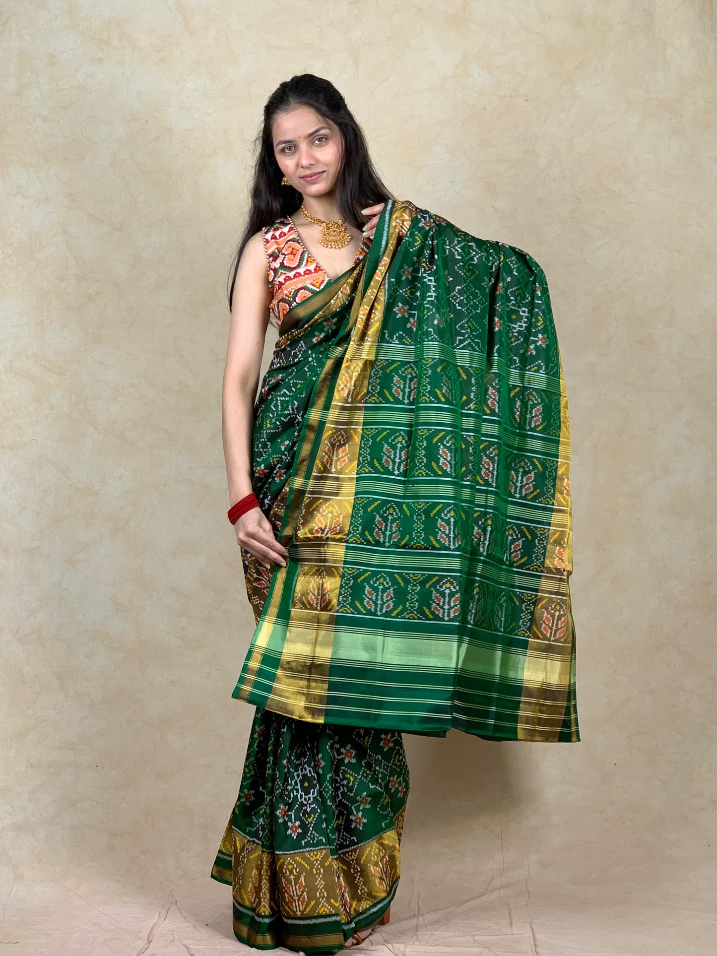 Kintuk | Single Ikat Patola saree