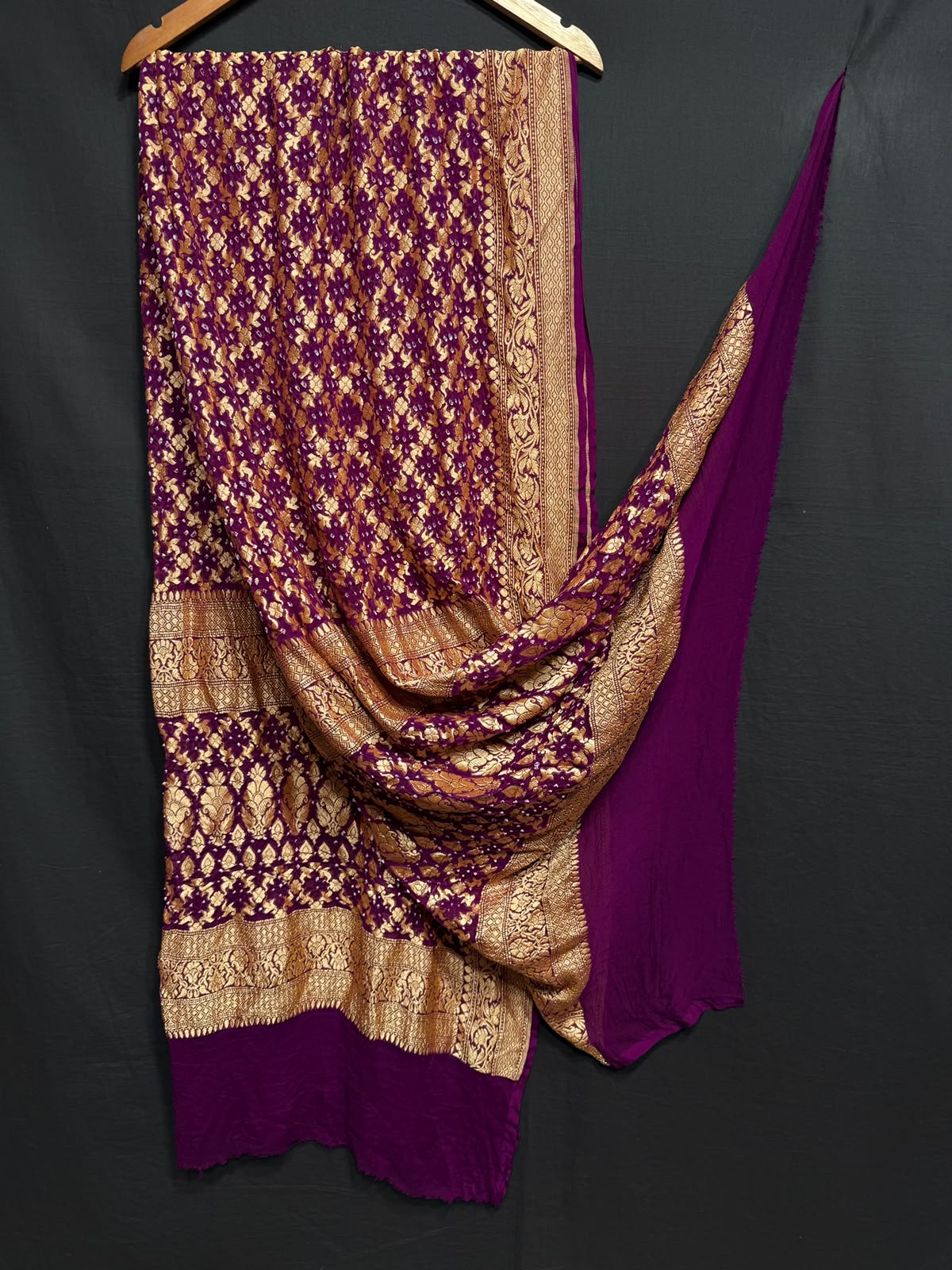 Bindiya | Nim Zari Bandhej Dupatta