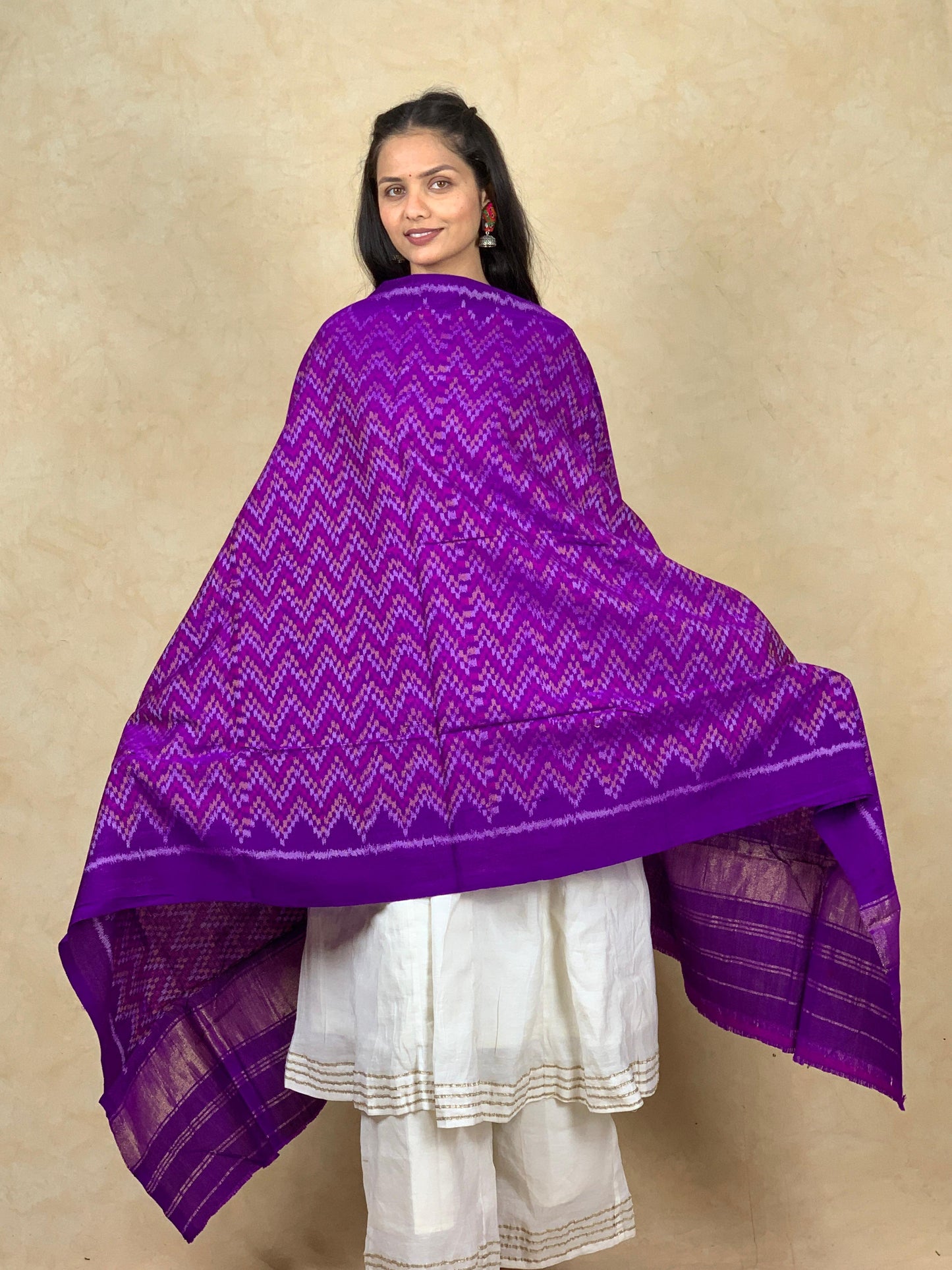 Rakhi | patola shawl