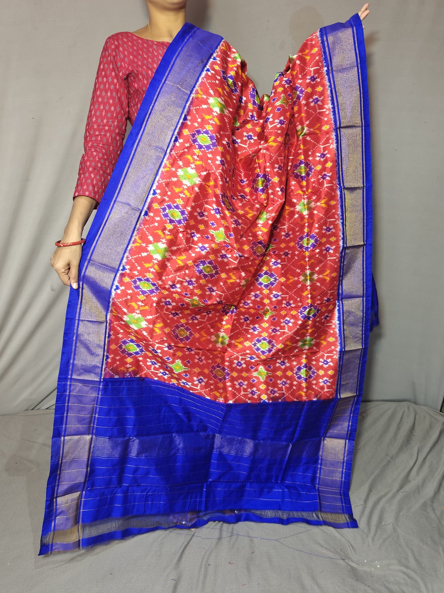 Iso | Ikat pure silk dupatta