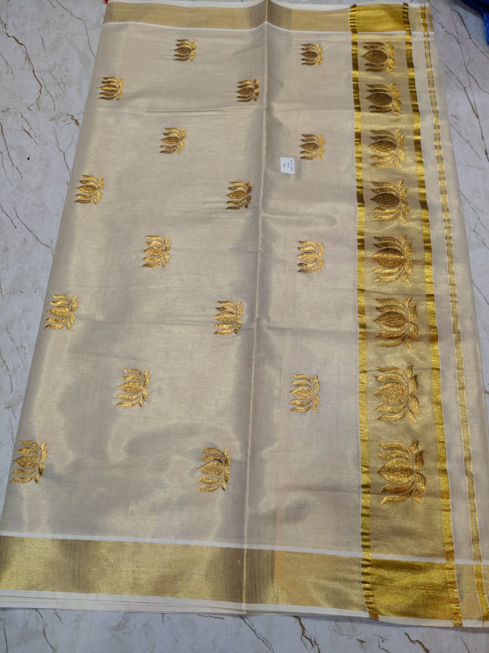 Kili | Cotton kasavu saree