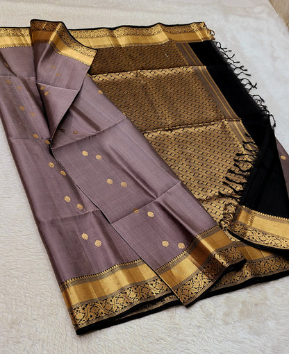 Yashasvi | Pure Silk Kanjeevaram Saree
