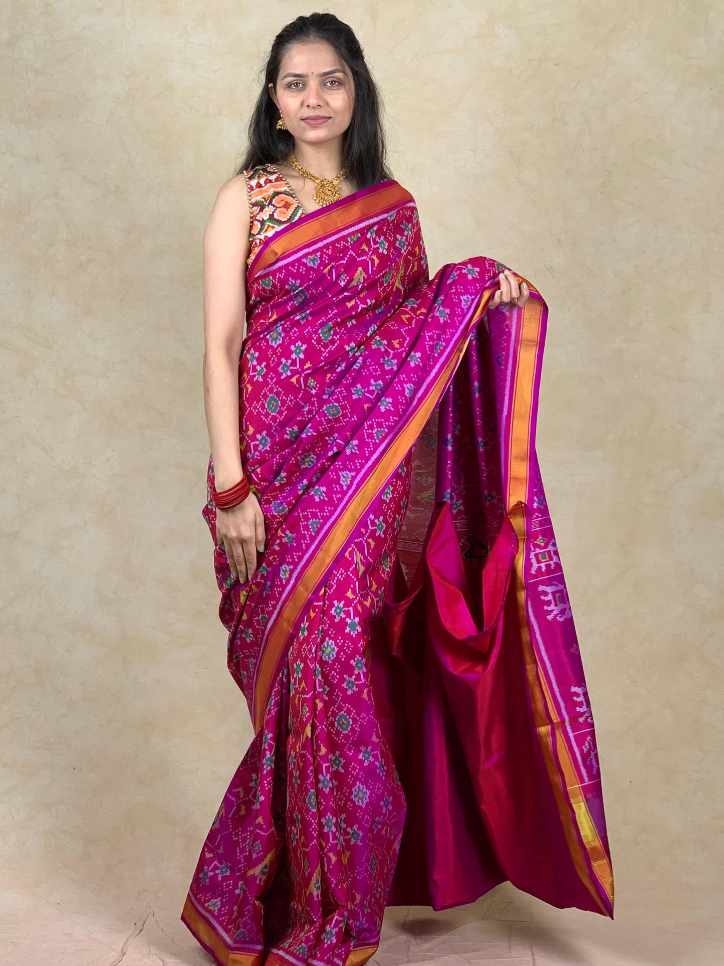 Eliza | Single Ikat Patola saree