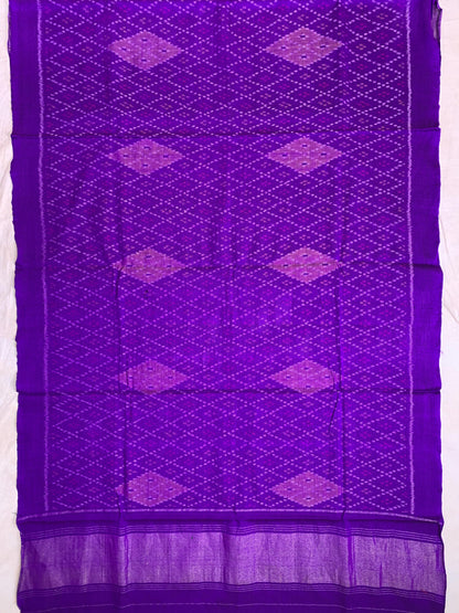 Amisha | patola shawl