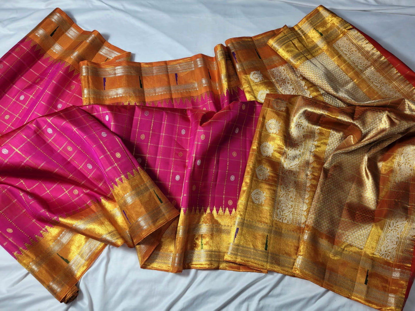 Giri | Gadwal Saree