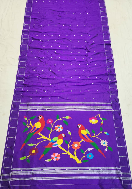 Prink |  Muniya Paithani Saree