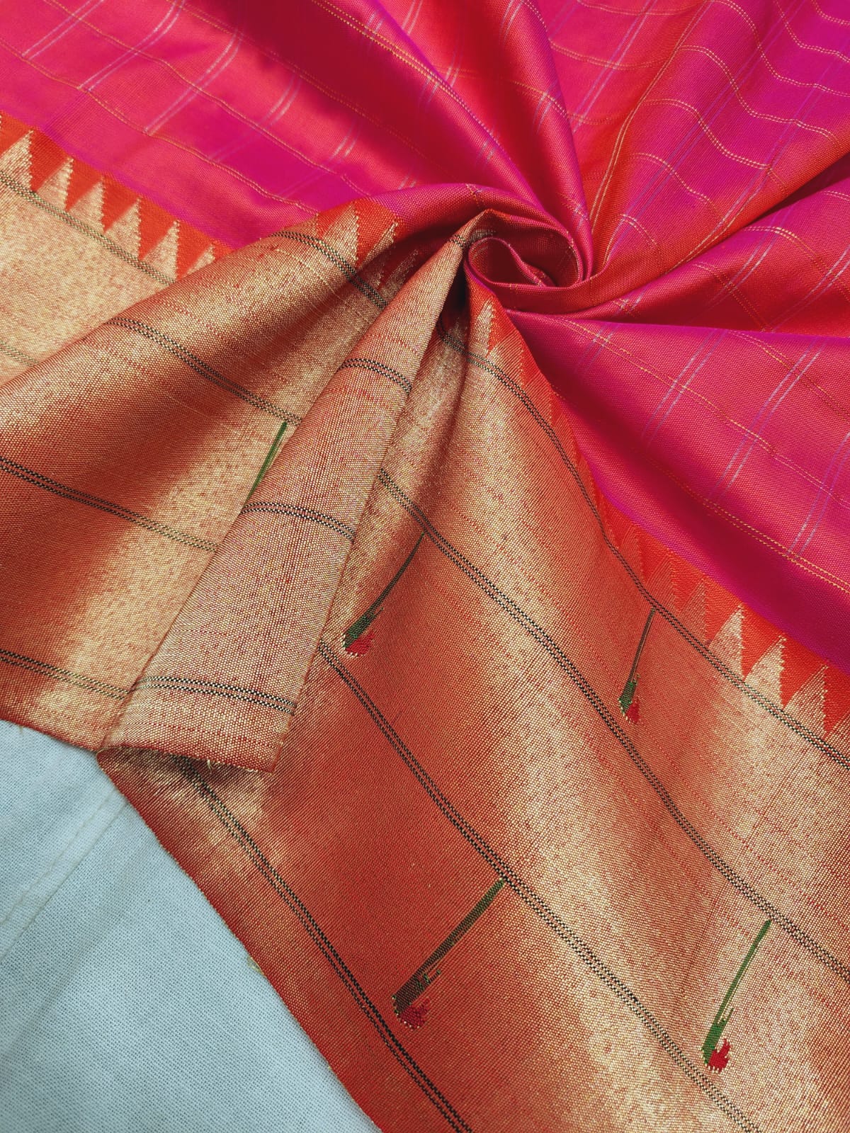 Triple muniya Pure silk paithani