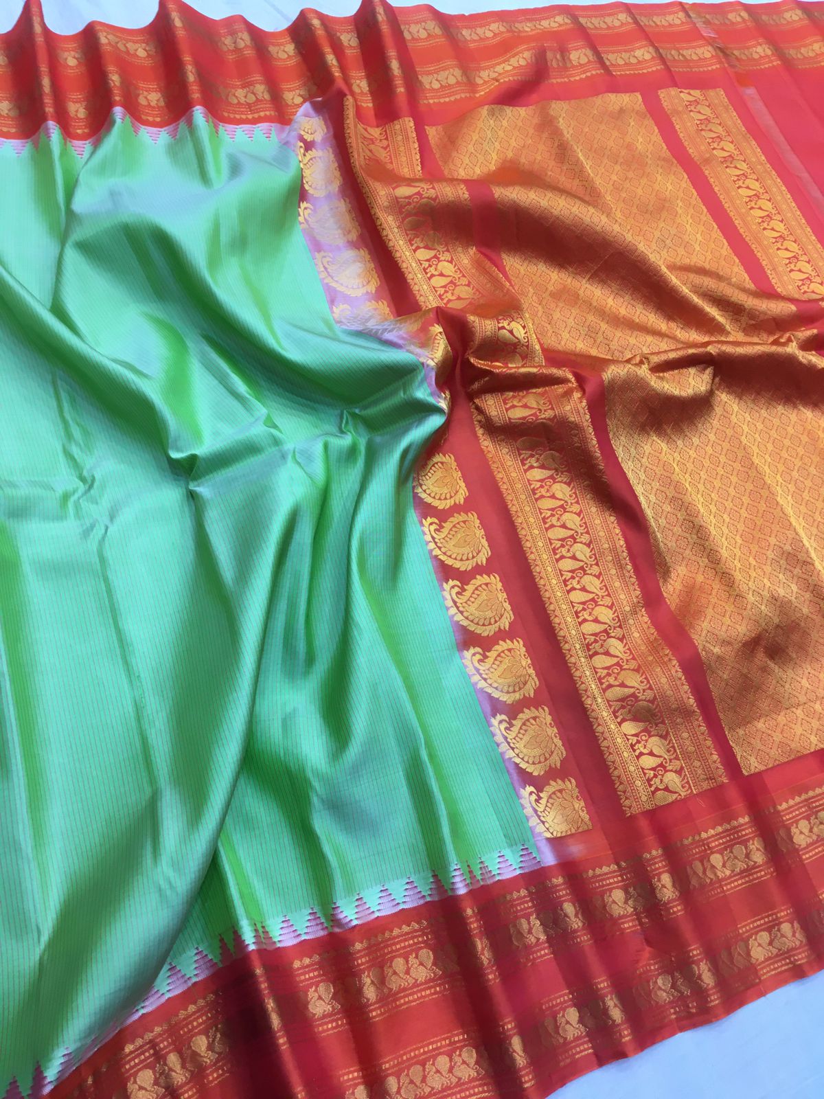 Gadwal silk saree