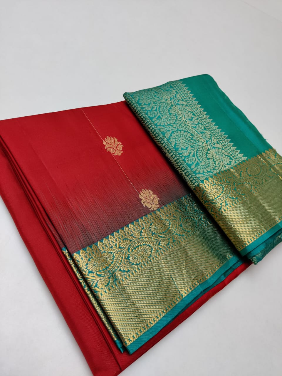 Soft Silk Butti Kanjivaram