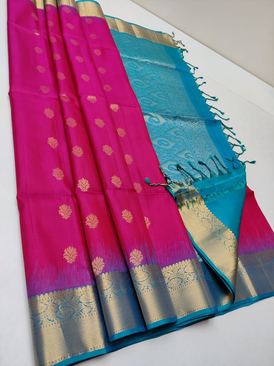 Soft Silk Butti Kanjivaram