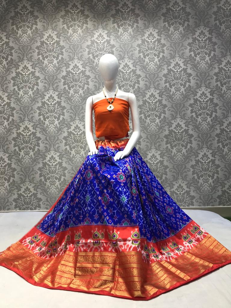 Ikkat kanchi border silk lehenga