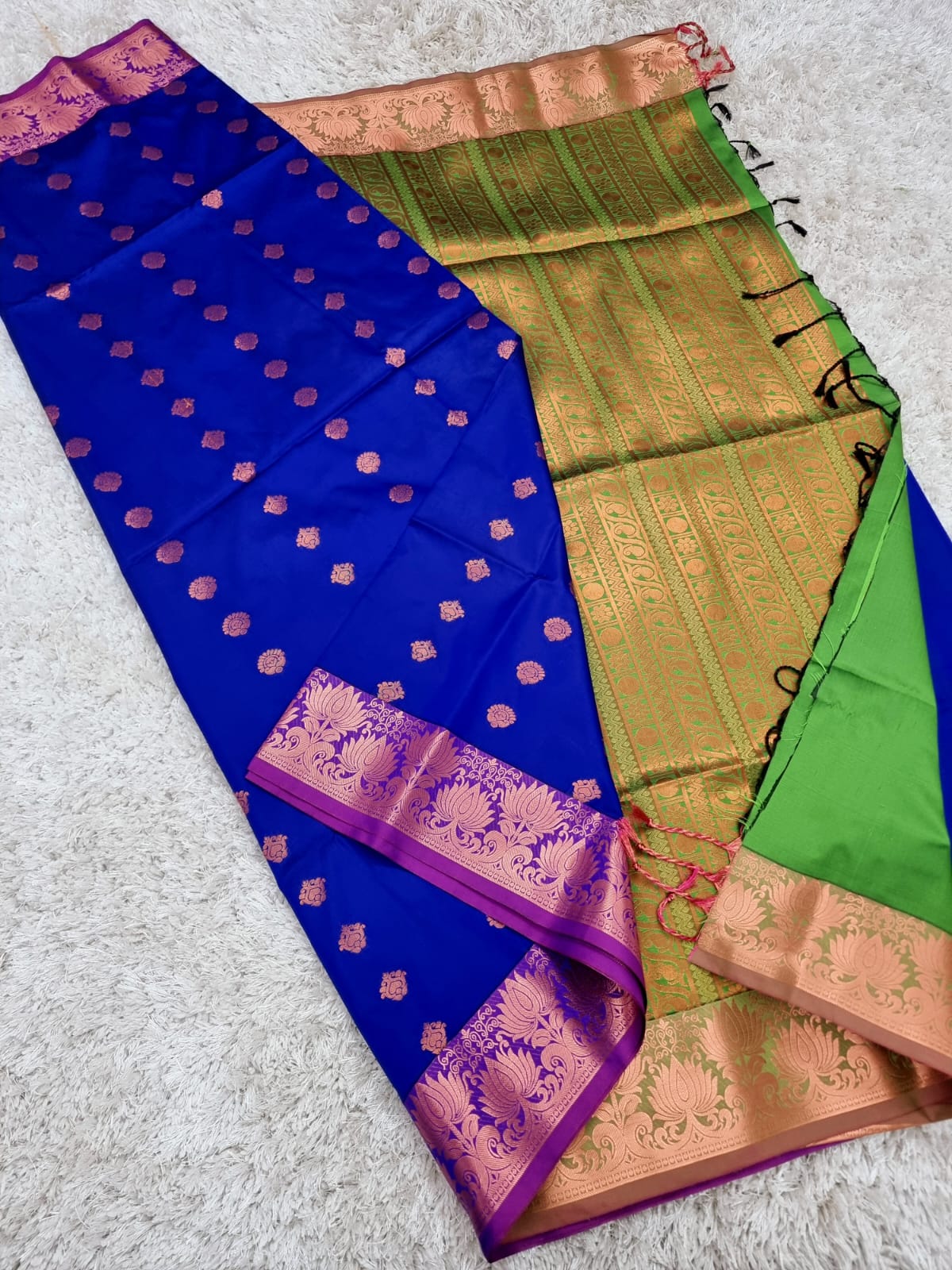 Inippu | kanjeevaram blended silks