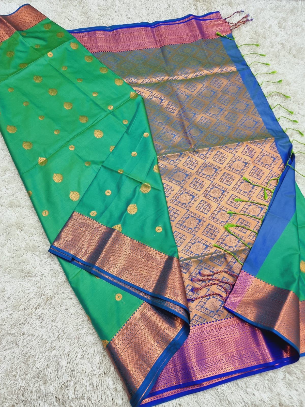 Inippu | kanjeevaram blended silks